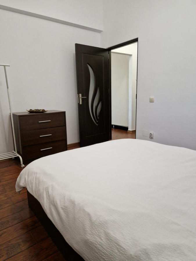 Charming Apartment With Private Terrace Bükreş Dış mekan fotoğraf